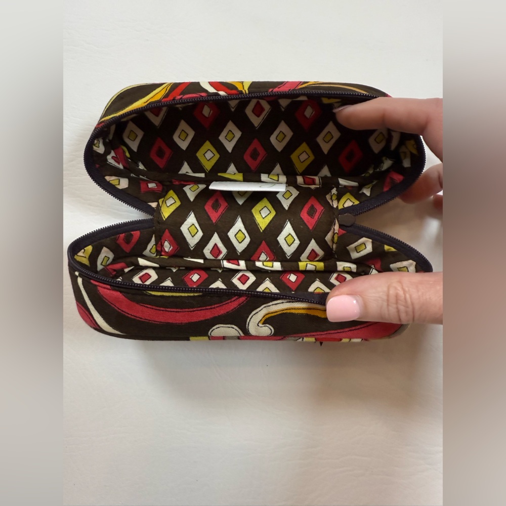 Vera Bradley Puccini sun glasses case, retired 2013 pattern, NWOT - Picture 2 of 5